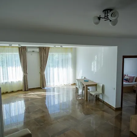 C&y Aqua Park Apartment